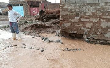 سیل برق روستاهای رازو جرگلان خراسان شمالی را قطع کرد