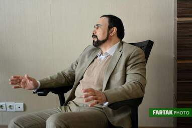 نادر نوروزی 