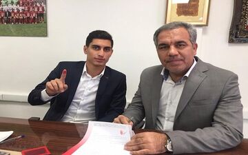 اولین خرید زمستانی پرسپولیس قراردادش را امضا کرد