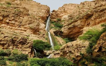 

 مسیر دسترسی آبشار پیران به علت ریزش کوه بسته شد/گردشگران به آبشار پیران نیایند

 


