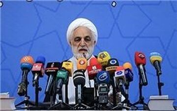 واکنش محسنی اژه‌ای به "دختران خیابان انقلاب"