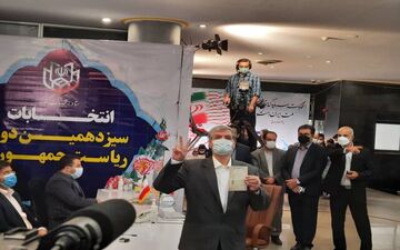 ثبت نام کواکبیان در انتخابات ریاست جمهوری