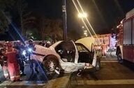 برخورد مرگبار خودرو با تجمع مردم در مشهد؛ ۴ نفر جان باختند