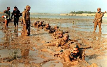 مروری بر هشت سال دفاع مقدس در شبکه پرس تی وی