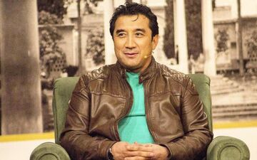 در آلمان گفتند تو و دایی را ترور می‌کنیم