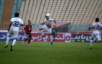  خانزاده پاس خوبی با دست داد