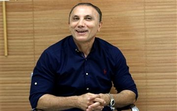 سرمربی جدید نفت تهران قراردادش را با نفت ثبت کرد