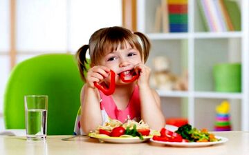 چه غذاهایی برای کودکان مناسب‌ است؟