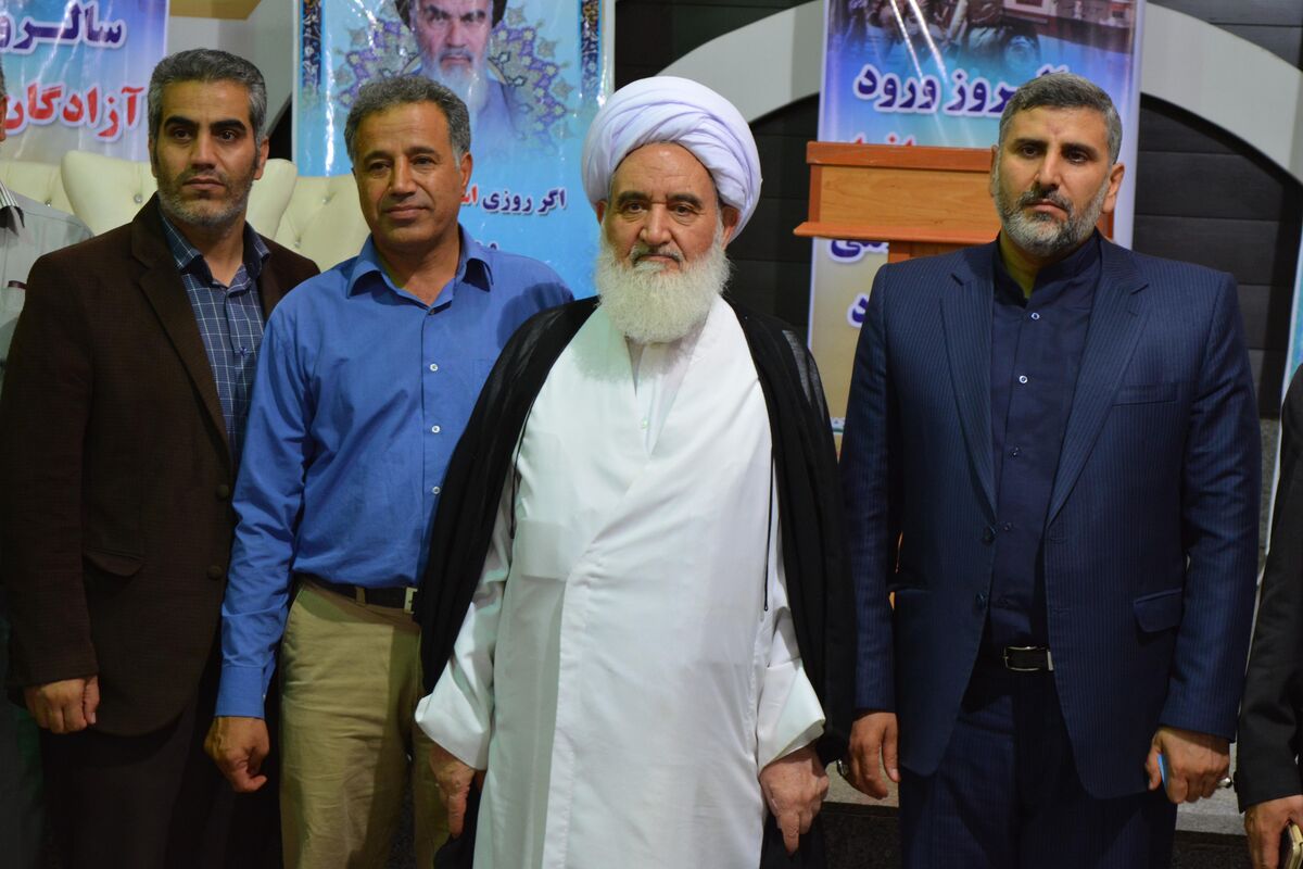 دیدار نماینده‌ ولی‌فقیه و امامه جمعه کرمانشاه و دکتر علیرضا شهرستانی با آزادگان به روایت تصویر