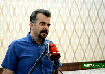  نشست هم‌اندیشی تورلیدرها برای جذب گردشگر  در سالن آناهیتا هتل پارسیان کرمانشاه 