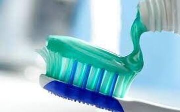 پیشگیری از ذات الریه با مسواک زدن

