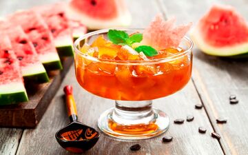 دور نریزید، طعم دار کنید؛ مربای پوست هندوانه، یک نوآوری خوشمزه!
