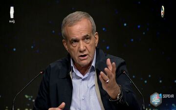 پزشکیان: تحقیقات دانشگاهی منطبق با واقعیات جامعه نیست + ویدئو