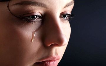 آیا گریه زیاد برای بدن خطرناک است؟ حقیقتی عجیب درباره تأثیر گریه بر سلامت