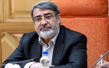 وزیر کشور خواستار اتخاذ تمهیدات فوری برای ارائه خدمات بهداشتی در مناطق سیل زده شد