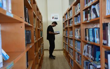 کتابخانه‌های عمومی کرمانشاه با آثار جدید ادبی تقویت شدند