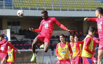 انتقادات از ستاره پرسپولیس جواب داد