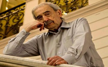 «خوان خلمن» شاعری از تبار آرژانتین