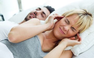 خروپف های آزار دهنده و درمان آن!