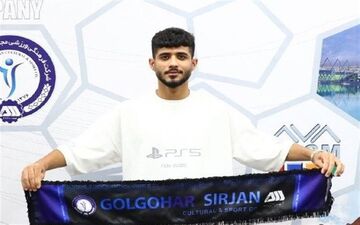بازیکن فولاد آبی پوش شد