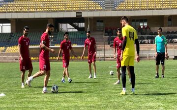 گل محمدی تمرین پرسپولیس را نیمه کاره تعطیل کرد

