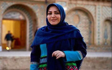 عکس لو رفته از مجری معروف صدا و سیما | باورتون می‌شه این همون خانم شریفی‌مقدم باشه؟ + عکس