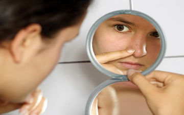 تغییرات هورمونی چه تاثیری بر نوجوانان می گذارد؟ 