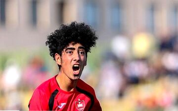 بازیکن جوان و پرحاشیه پرسپولیس در محل تمرین سرخ ها حاضر شد