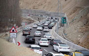 محدودیت تردد در آزادراه تهران-شمال و محور چالوس اعمال شد