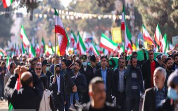  اگر فکر می‌کنید حضور مردم در راهپیمایی ۲۲ بهمن یعنی گلایه ندارند، سخت در اشتباهید 