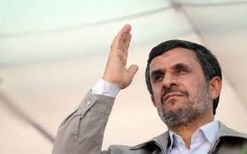 ردپای احمدی نژاد در استفاده ابزاری از مداحان در سیاست 