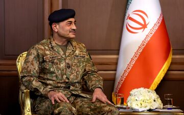  میانجیگری پاکستان ادامه دارد؛ عاصم منیر امروز وارد تهران می‌شود