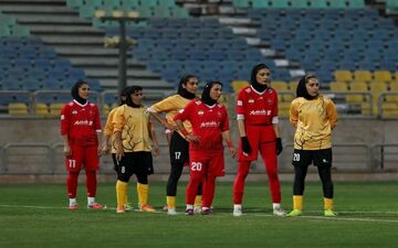  لیگ برتر بانوان همچنان در اختیار مدعیان اصلی/ توقف پرسپولیس در ایلام
