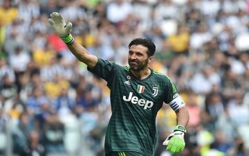  بوفون با انتشار پیامی رسماً به حضور ۱۷ ساله‌اش در یوونتوس پایان داد + عکس