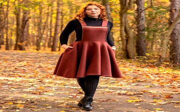 استایل پاییزی خاص با سارافون| مدل های سارافون پاییزه دخترانه