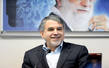 
وزیر ارشاد: رسالت دولت و حوزه صیانت از نسل جوان است!
