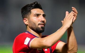 انتقاد شدید یک استقلالی از داوران؛ خودشان دوست دارند فحش بخورند! + عکس
