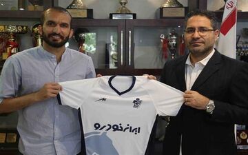 کاپیتان سابق پرسپولیس به پیکان پیوست 
