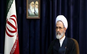 تحقق گام دوم انقلاب باید در اولویت اجرایی مسؤولان باشد
