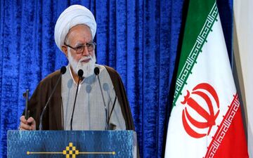 خداحافظی امام جمعۀ موقت با مردم قزوین
