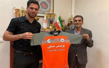 گلر استقلال شاگرد ابراهیم صادقی شد