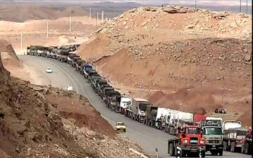   صادرات سه میلیاردو ۴۰۰ میلیون دلاری کالا در سال ۱۴۰۲ از گمرکات استان کرمانشاه 