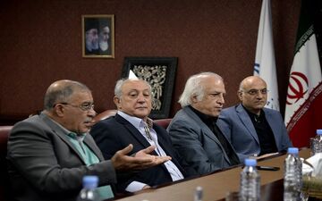  گزارش تصویری|دیدار پیشکسوتان استقلال با وزیر ورزش