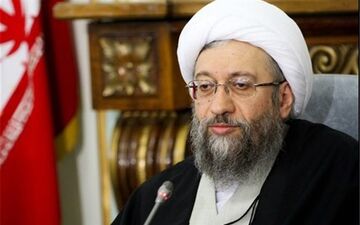 رئیس قوه قضائیه: در برابر فشارها و توصیه‌ها عقب‌نشینی نکرده‌ام