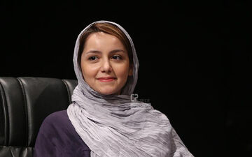سلفی نورانی نازنین بیاتی با میکاپ و پوششی متفاوت (عکس)