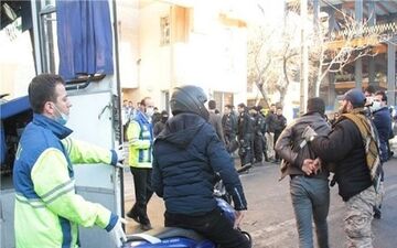 یک آلت ضرب و شتم عجیب در درگیری های پاسداران 