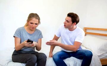 هنگام عصبانیت با همسرم چطور صحبت کنم؟