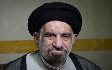 ماجرای روضه خانگی در دوران قحطی تهران از زبان مرحوم حجت الاسلام شجاعی +فیلم 
