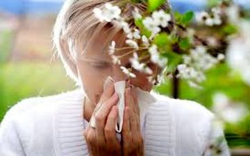 آلرژی بهاری دقیقاً چیست؟