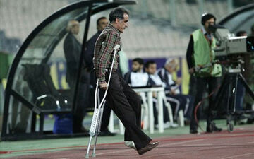 سرمربی اسبق تیم ملی فوتبال ایران با تریلر به یزد آمد+عکس
